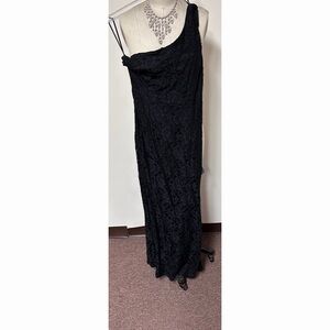 ONE Shoulder Black Lace Dress